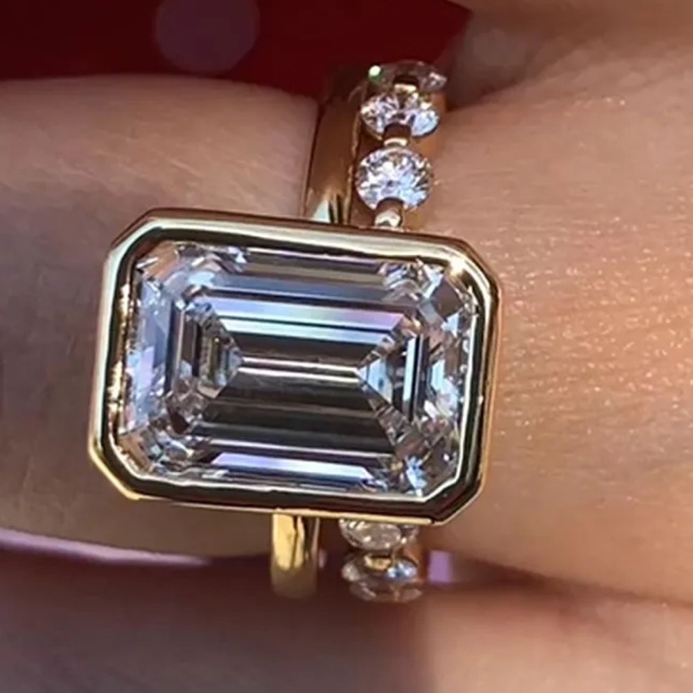 Simulated Diamond ring